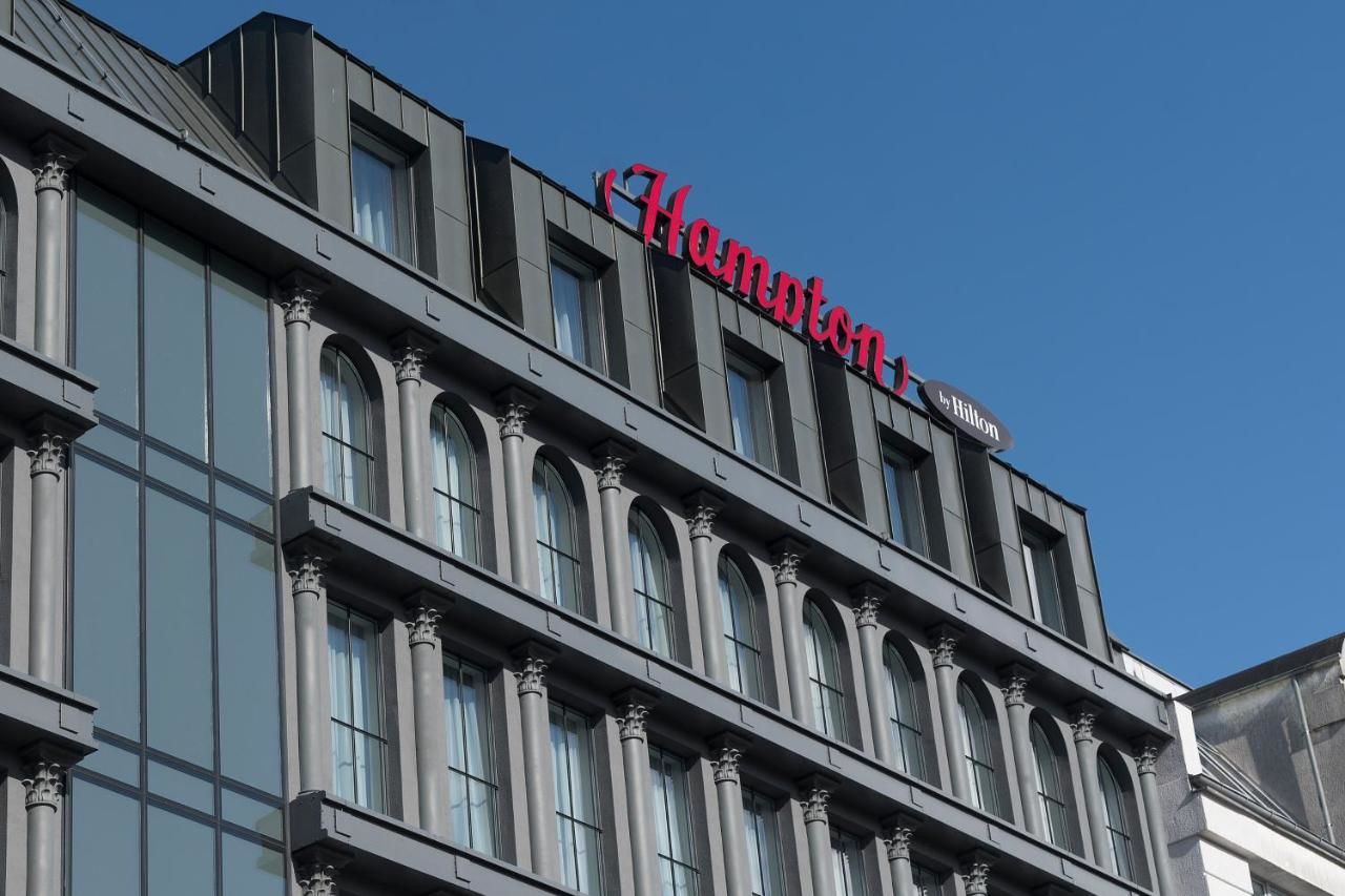 Отель Hampton By Hilton Poznan Old Town Познань-24