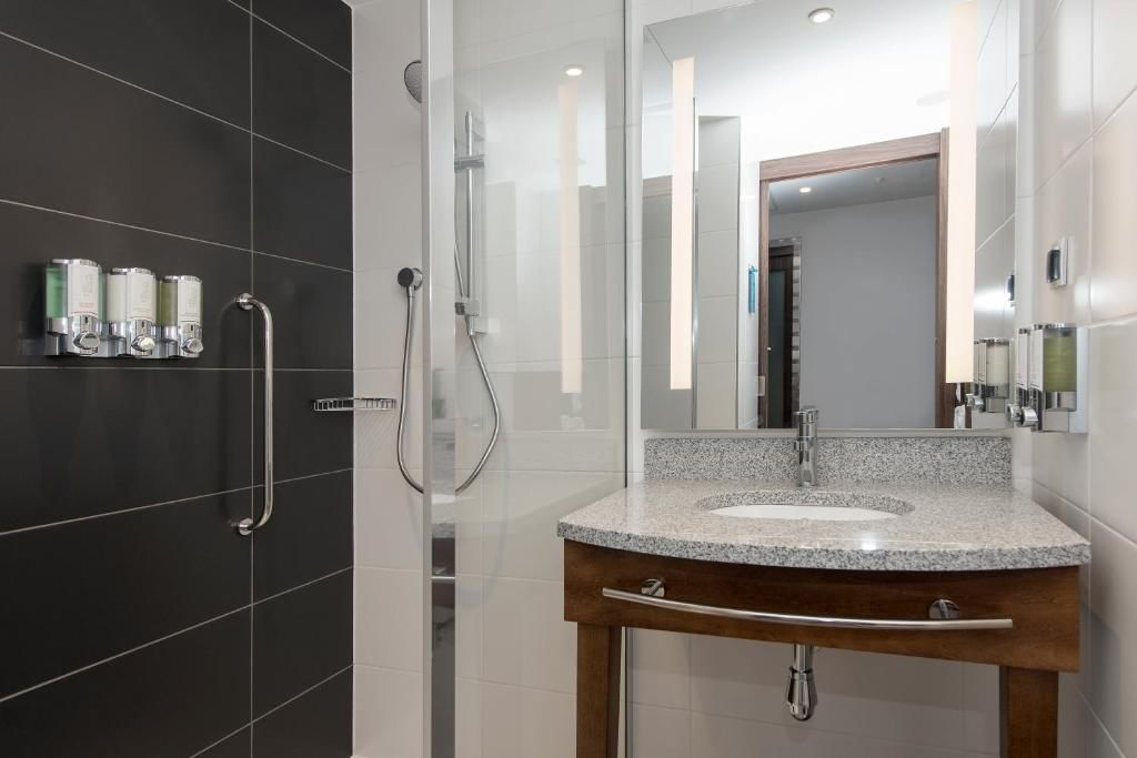 Отель Hampton By Hilton Poznan Old Town Познань-44